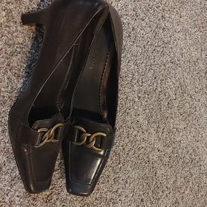 Brown professional heels